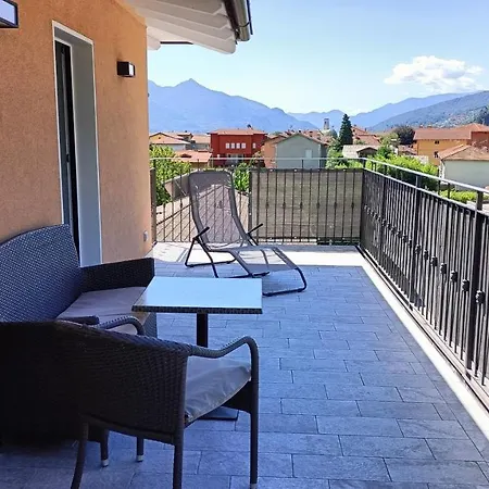 Διαμέρισμα Margherite - Larihome A36 Dongo