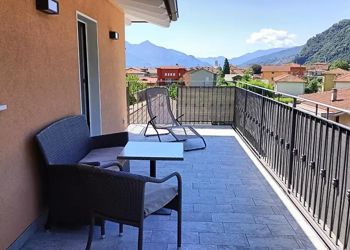 Διαμέρισμα Margherite - Larihome A36 Dongo