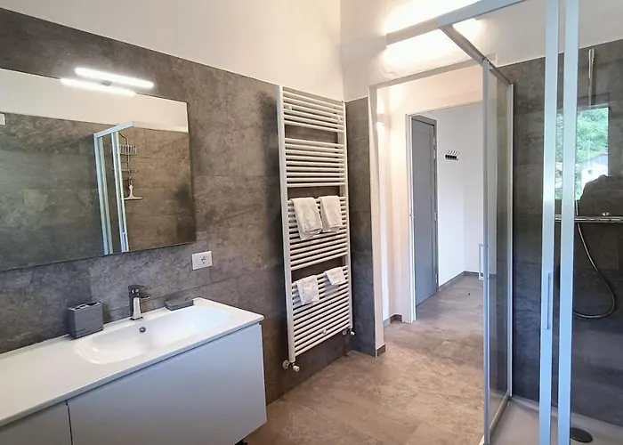 Margherite - Larihome A36 Διαμέρισμα Dongo
