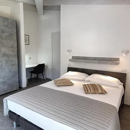 Apartament Margherite - Larihome A36 Dongo
